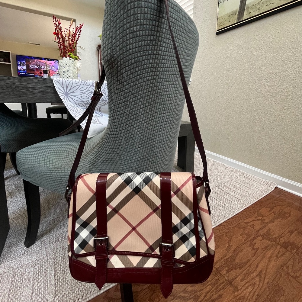 burberry sling bag
